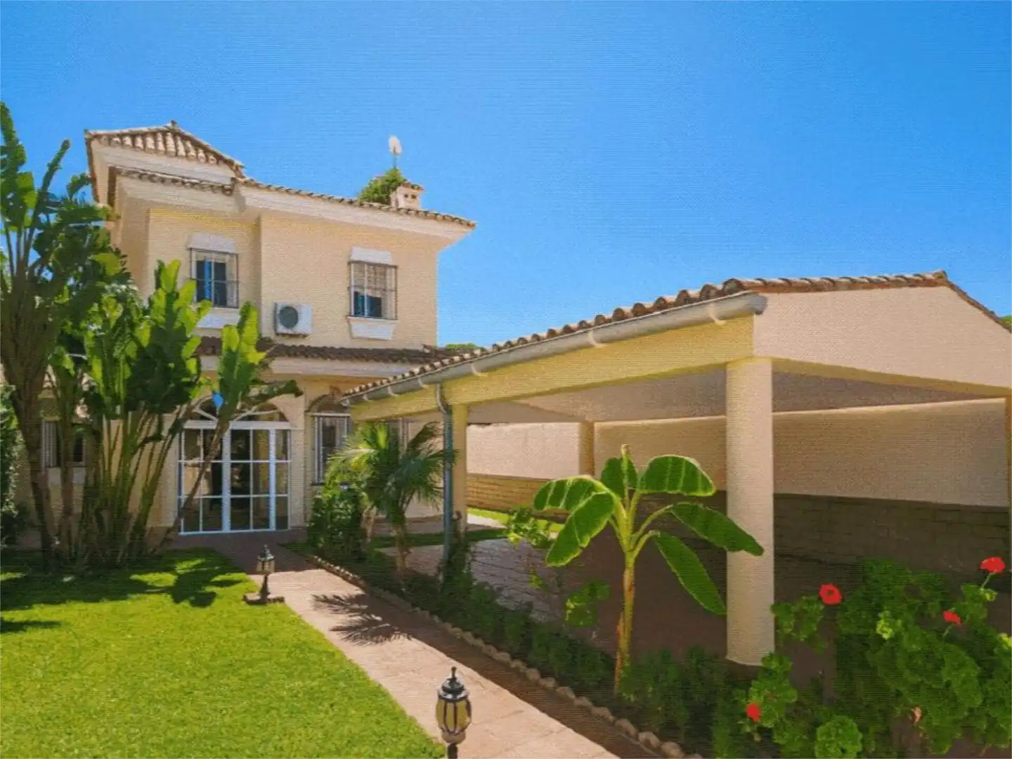 Jardín de Casa o chalet de alquiler en Chiclana de la Frontera con Aire acondicionado, Piscina y Amueblado
