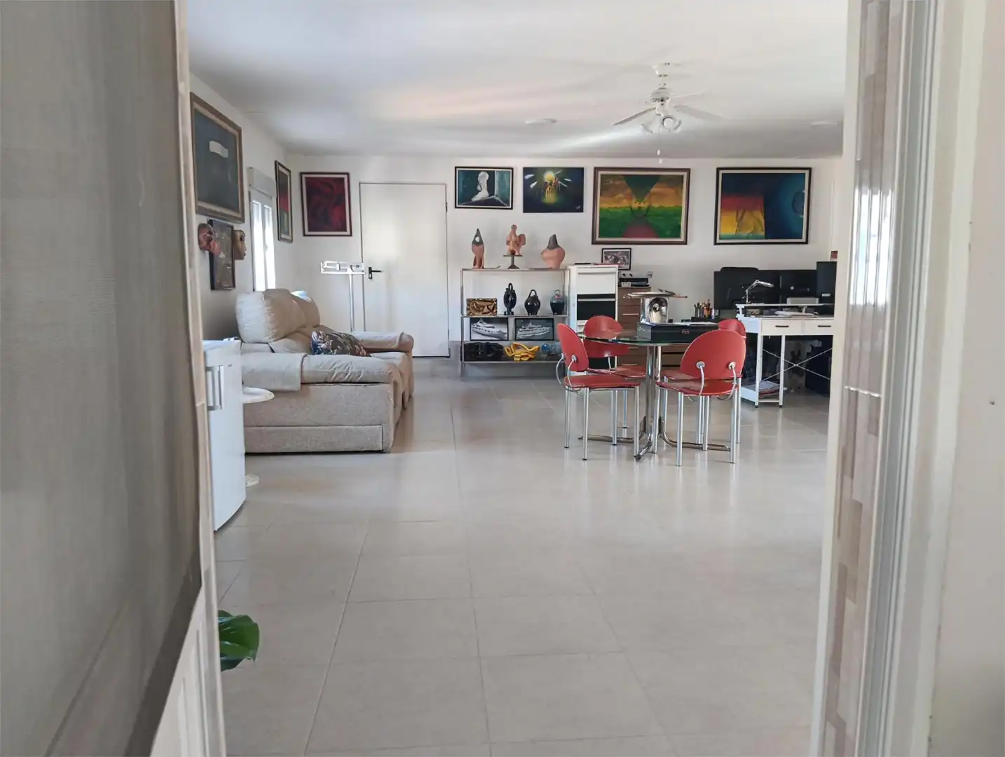 Sala d'estar de Casa adosada en venda en Sant Jaume d'Enveja