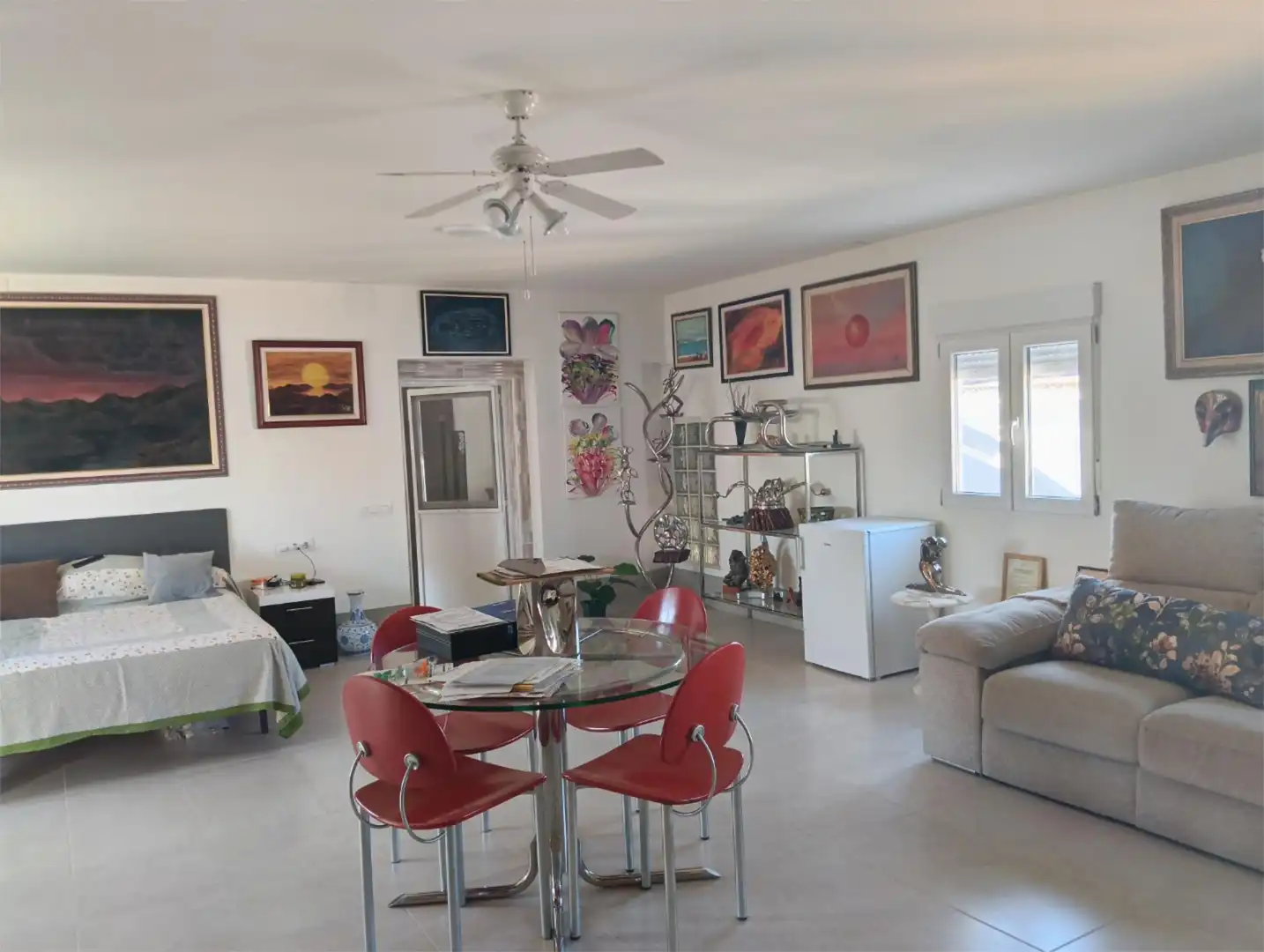 Sala d'estar de Casa adosada en venda en Sant Jaume d'Enveja