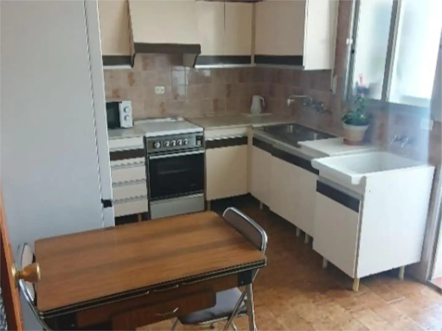 Küche von Wohnung zum Verkauf in Villafranca del Cid / Vilafranca mit Balkon