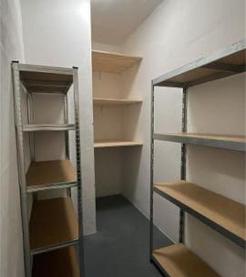 Storage room for rent in Barriada Río San Pedro, Puerto Real - image 2 Photo 2 of Storage room for rent in Barriada Río San Pedro, Puerto Real