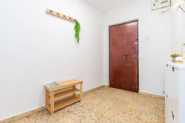 Piso en Alquiler en Avenida Cristo de las Cadenas, 30 en El Cristo