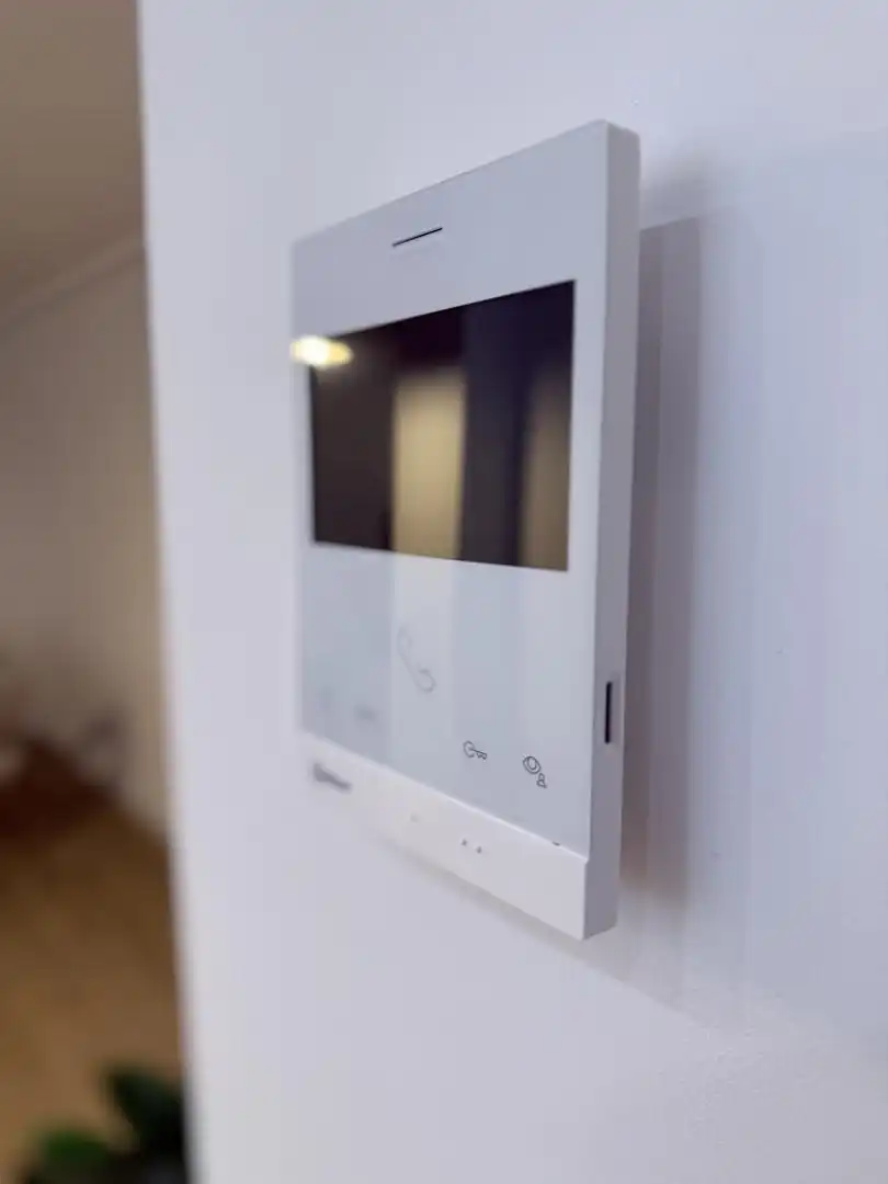 Wohnung zum Verkauf in Calle Navarro Caro, Las Almenas Schlafzimmer von Wohnung zum Verkauf in Tomares mit Klimaanlage, Heizung und Parkett