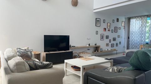 Casa adosada en venta en Los Pacos, Fuengirola - imagen 2 Foto 2 de Casa adosada en venta en Los Pacos, Fuengirola