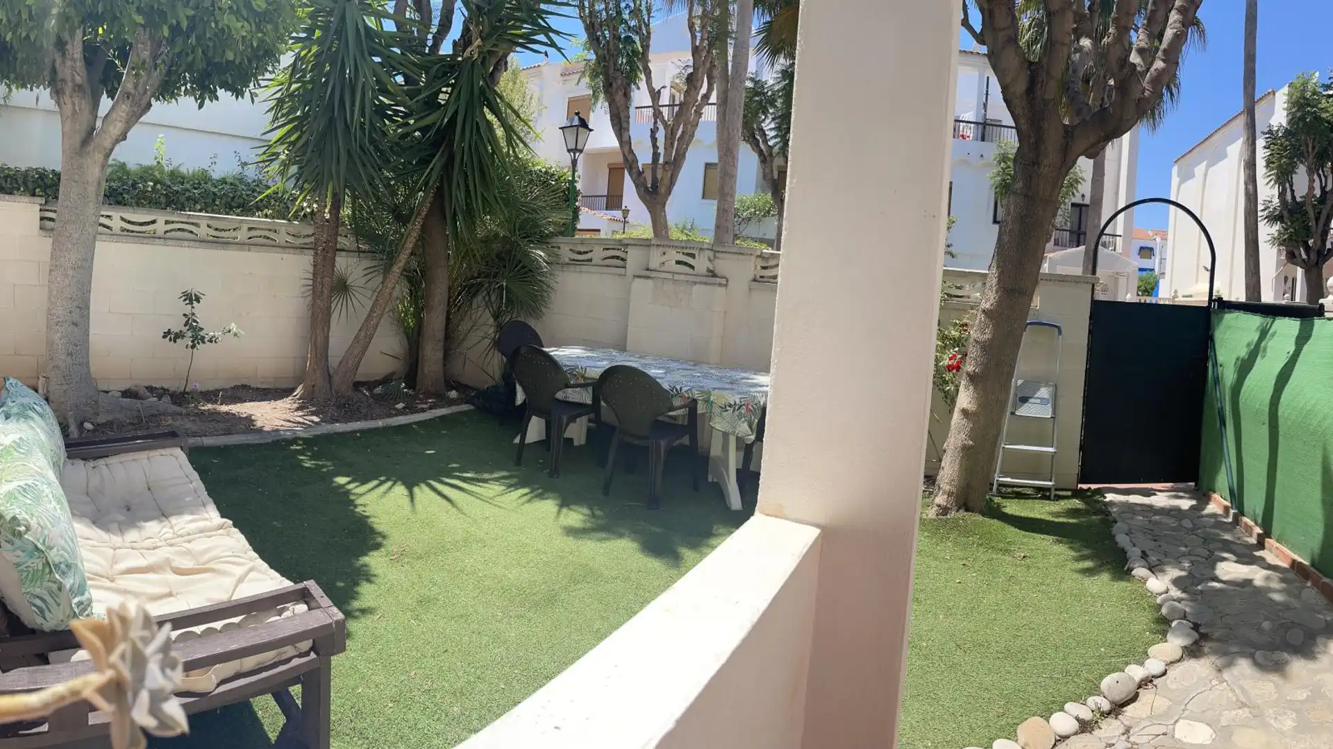 Casa adosada de alquiler en Carrer de Muro, 3, Pueblo Español - Coveta Fumá