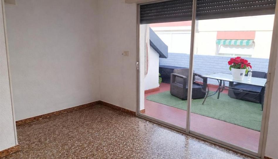 Piso de alquiler en Carrer de Benifairó, 4, Albuixarres, Alzira - imagen 1 Foto 1 de Piso de alquiler en Carrer de Benifairó, 4, Albuixarres, Alzira