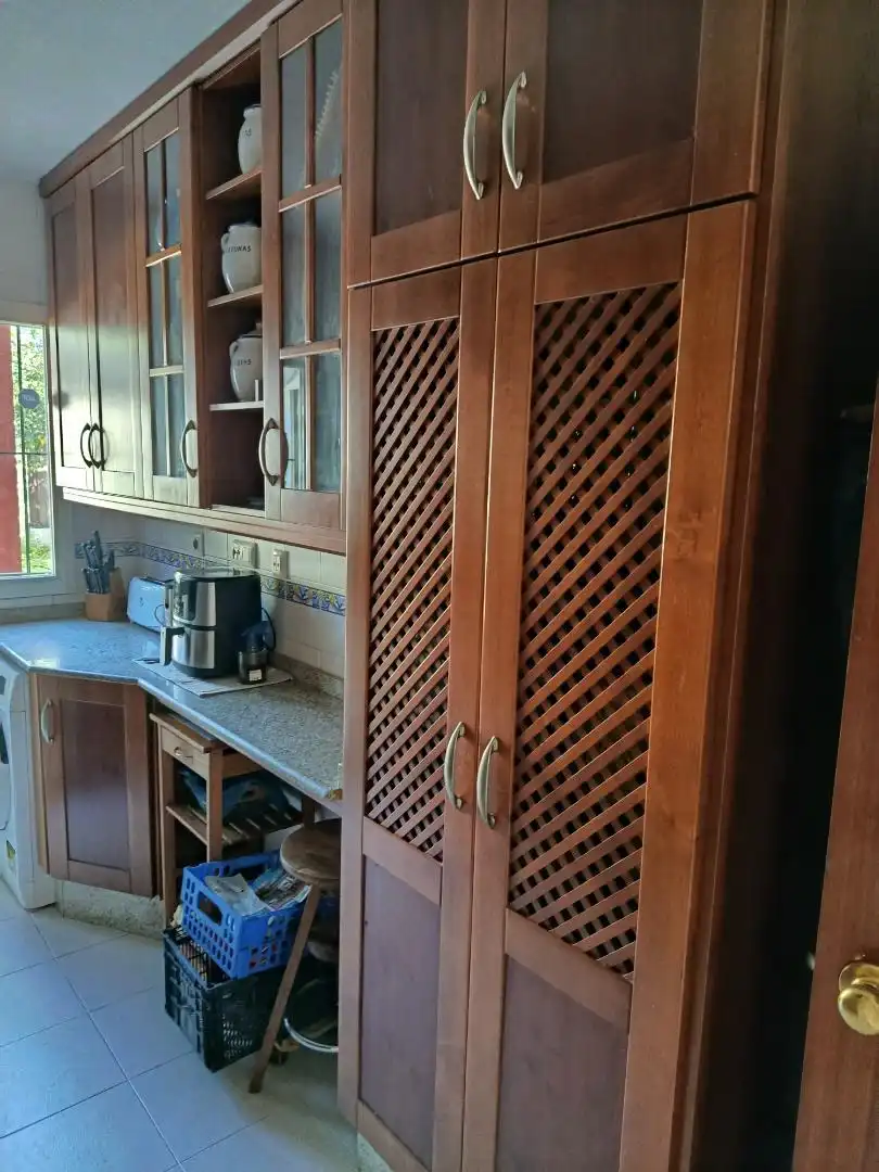 Detached homes for sale in Calle Abeto, 82, Las Canteras Kitchen of Detached homes for sale in Puerto Real with Air Conditioner, Storage room and Oven