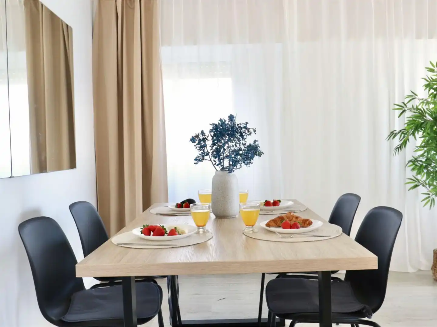 Piso en venta en Carrer Azahar, 4, El Faro Comedor de Piso en venta en Cullera con Amueblado, Parking comunitario y Balcón