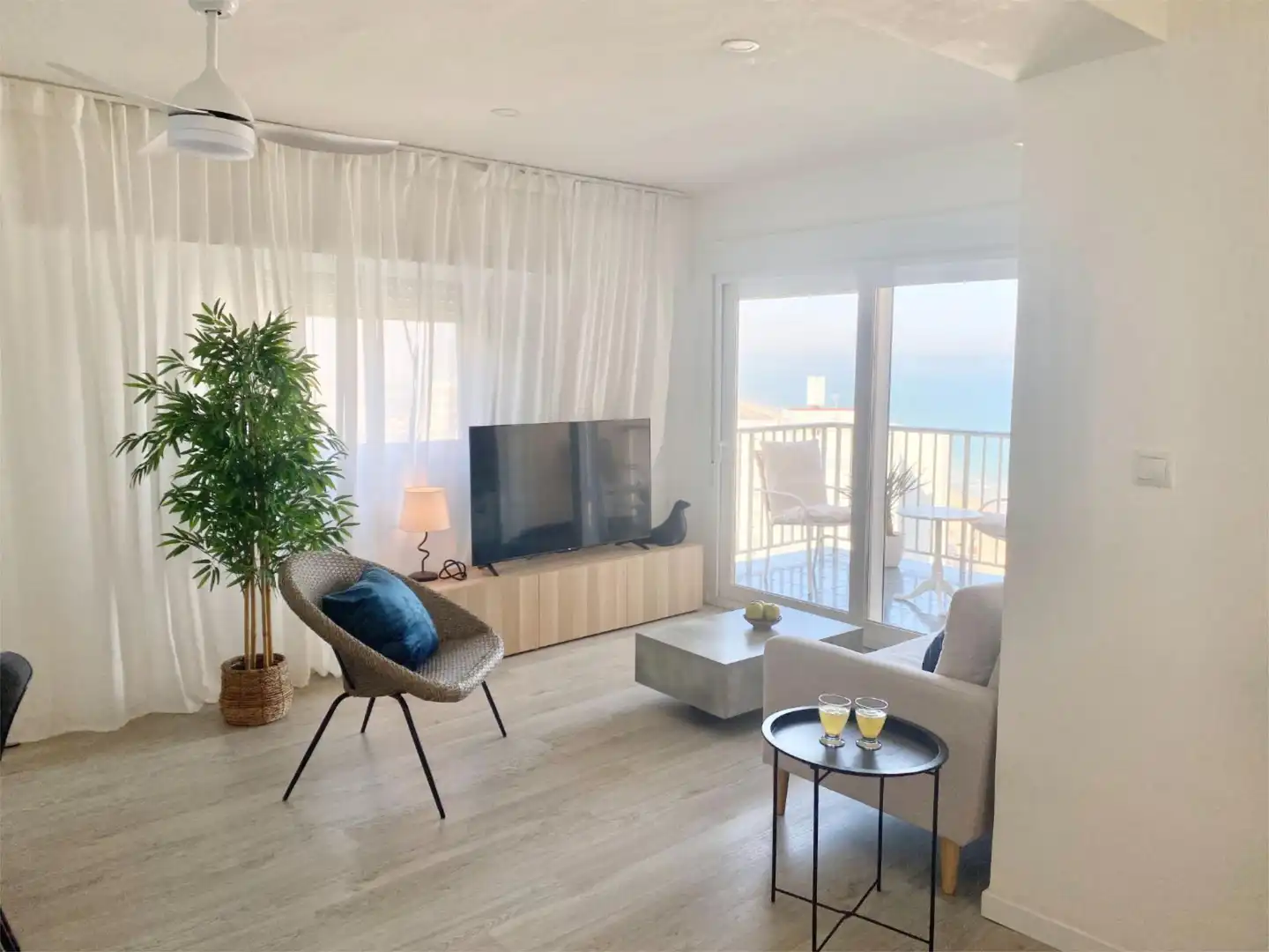 Piso en venta en Carrer Azahar, 4, El Faro Sala de estar de Piso en venta en Cullera con Amueblado, Parking comunitario y Balcón