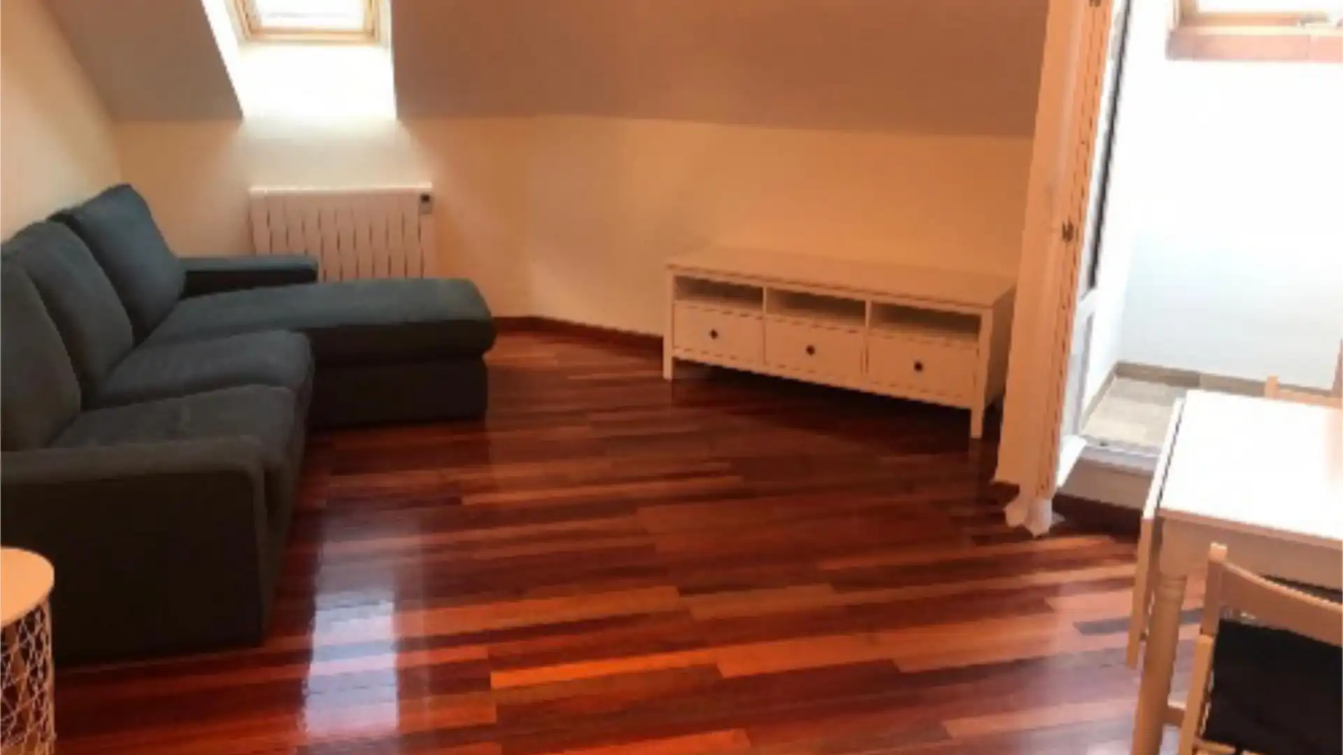 Sala de estar de Piso en venta en Ribamontán al Mar con Parquet y Balcón