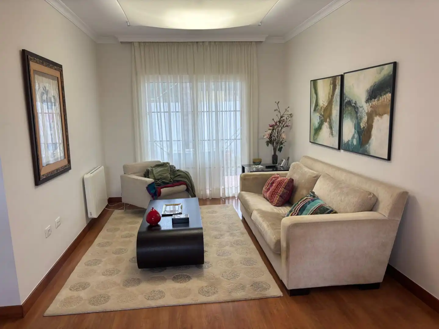 Planta baja de alquiler en Calle Suprema, 26, Guamasa - El Ortigal - Los Rodeos Sala de estar de Planta baja de alquiler en San Cristóbal de la Laguna con Jardín privado, Parquet y Amueblado