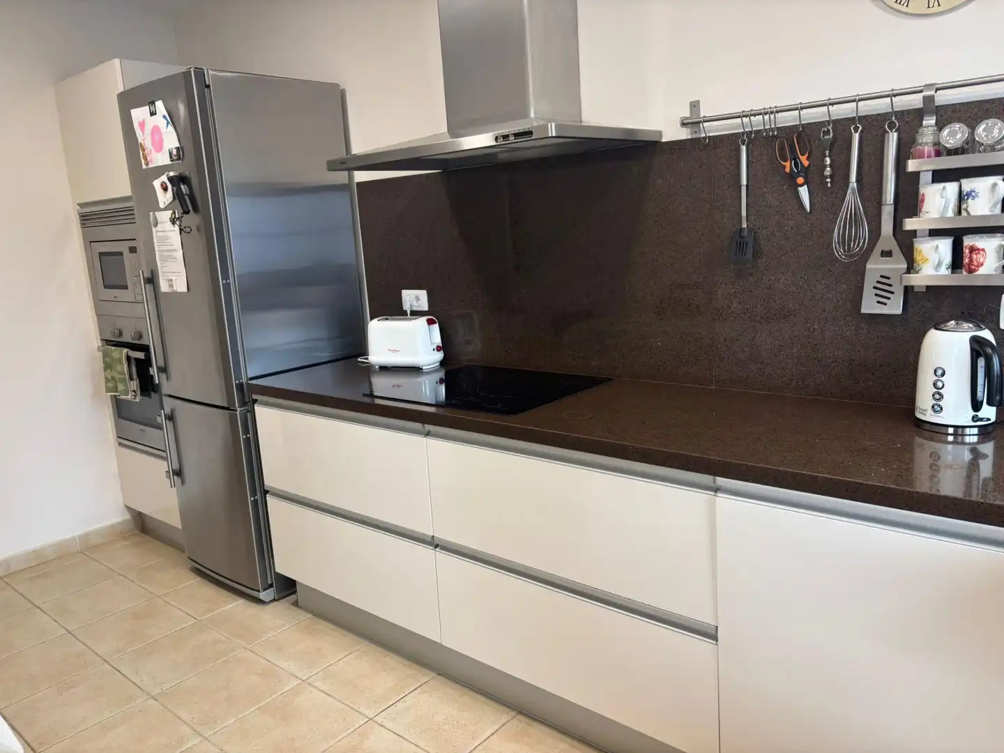 Planta baja de alquiler en Calle Suprema, 26, Guamasa - El Ortigal - Los Rodeos Cocina de Planta baja de alquiler en San Cristóbal de la Laguna con Jardín privado, Parquet y Amueblado