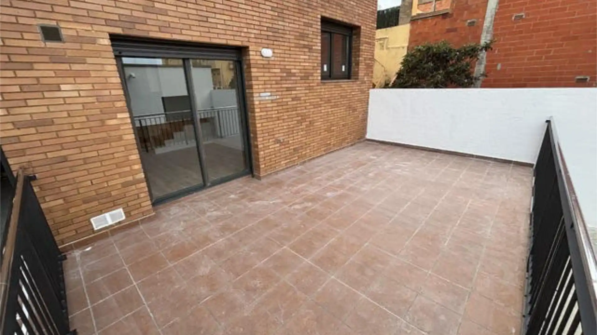 Terraza de Piso de alquiler en Figueres con Trastero