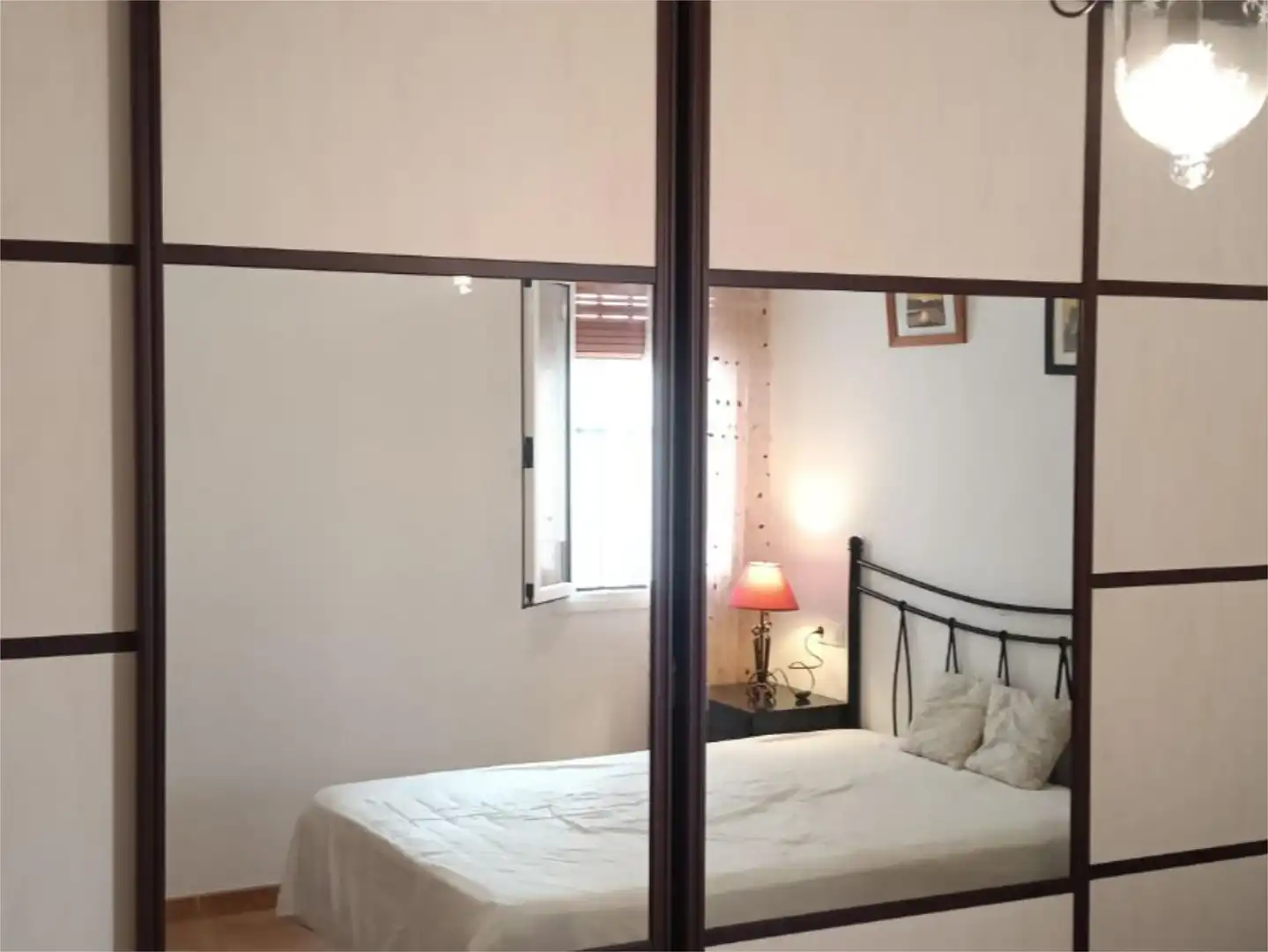 Piso de alquiler en Calle Alcoy, 2, San Lorenzo Habitación de Piso de alquiler en Sevilla con Aire acondicionado, Calefacción y Amueblado