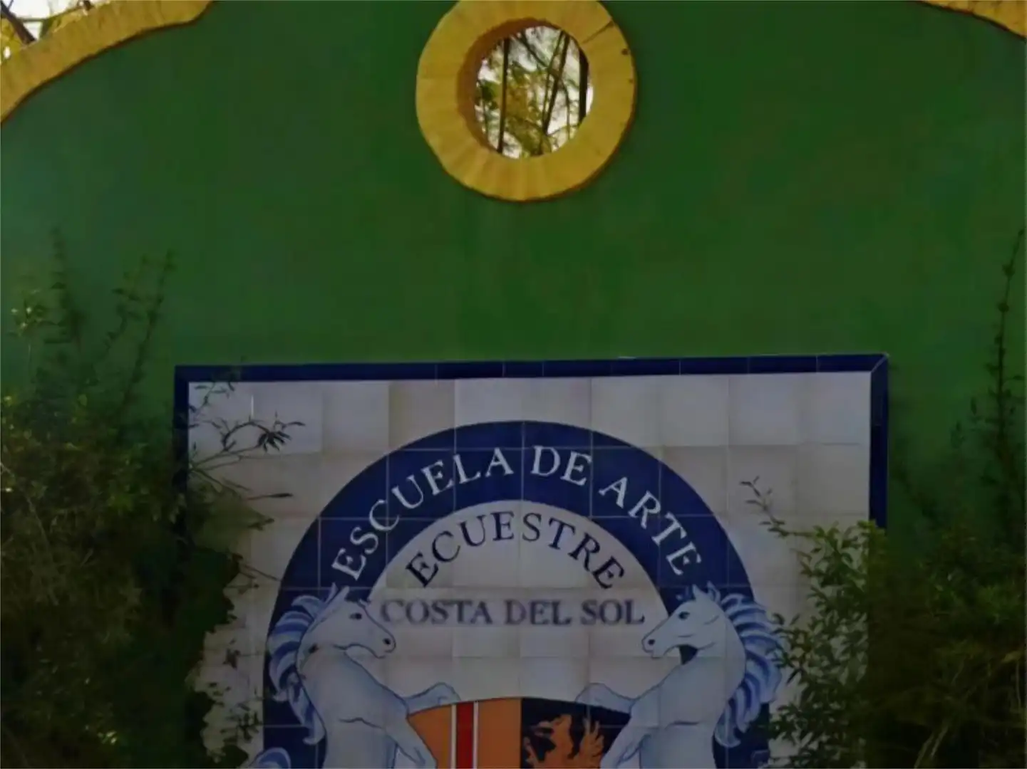 Piso en venta en Carretera, 188, El Velerín Piso en venta en Estepona con Aire acondicionado, Calefacción y Jardín privado
