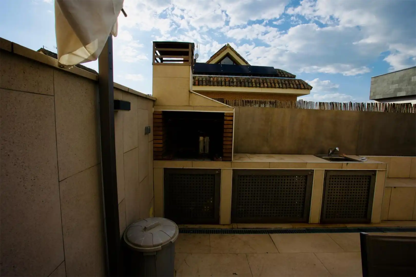 Casa o chalet en venta en Calle Gloria Fuertes, 23, Montecillo Terraza de Casa o chalet en venta en Las Rozas de Madrid con Aire acondicionado, Terraza y Piscina