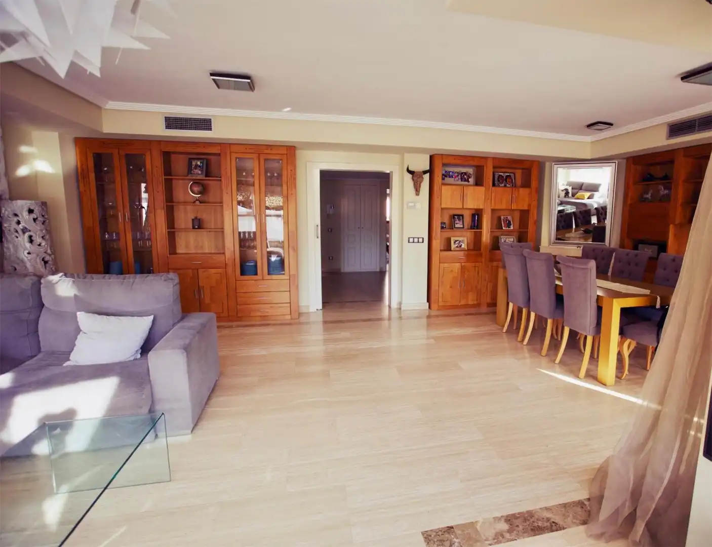 Casa o chalet en venta en Calle Gloria Fuertes, 23, Montecillo Sala de estar de Casa o chalet en venta en Las Rozas de Madrid con Aire acondicionado, Terraza y Piscina