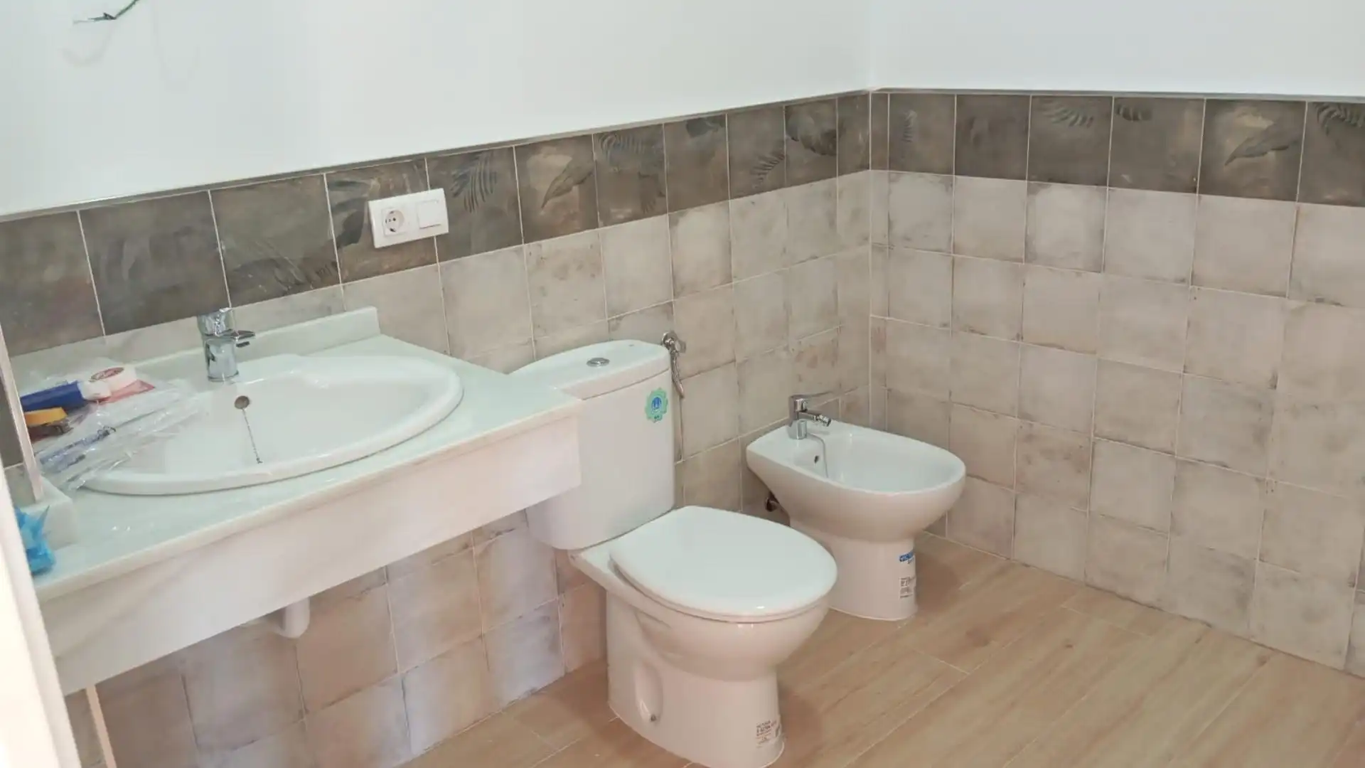 Wohnung zum Verkauf in Calle Camino Hondo, 91, Marchena Badezimmer von Wohnung zum Verkauf in Marchena mit Klimaanlage