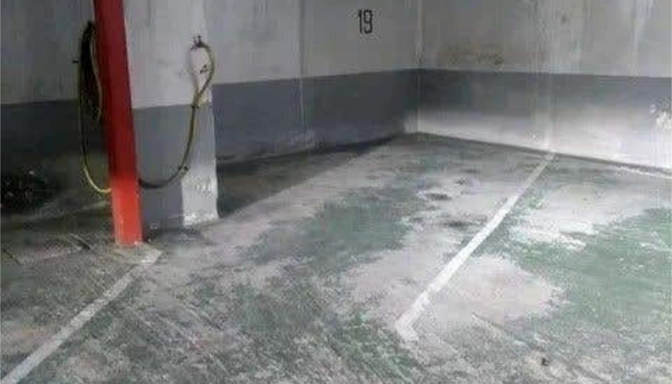 Garaje de alquiler en Fajardo, Ferrol - imagen 1 Foto 1 de Garaje de alquiler en Fajardo, Ferrol