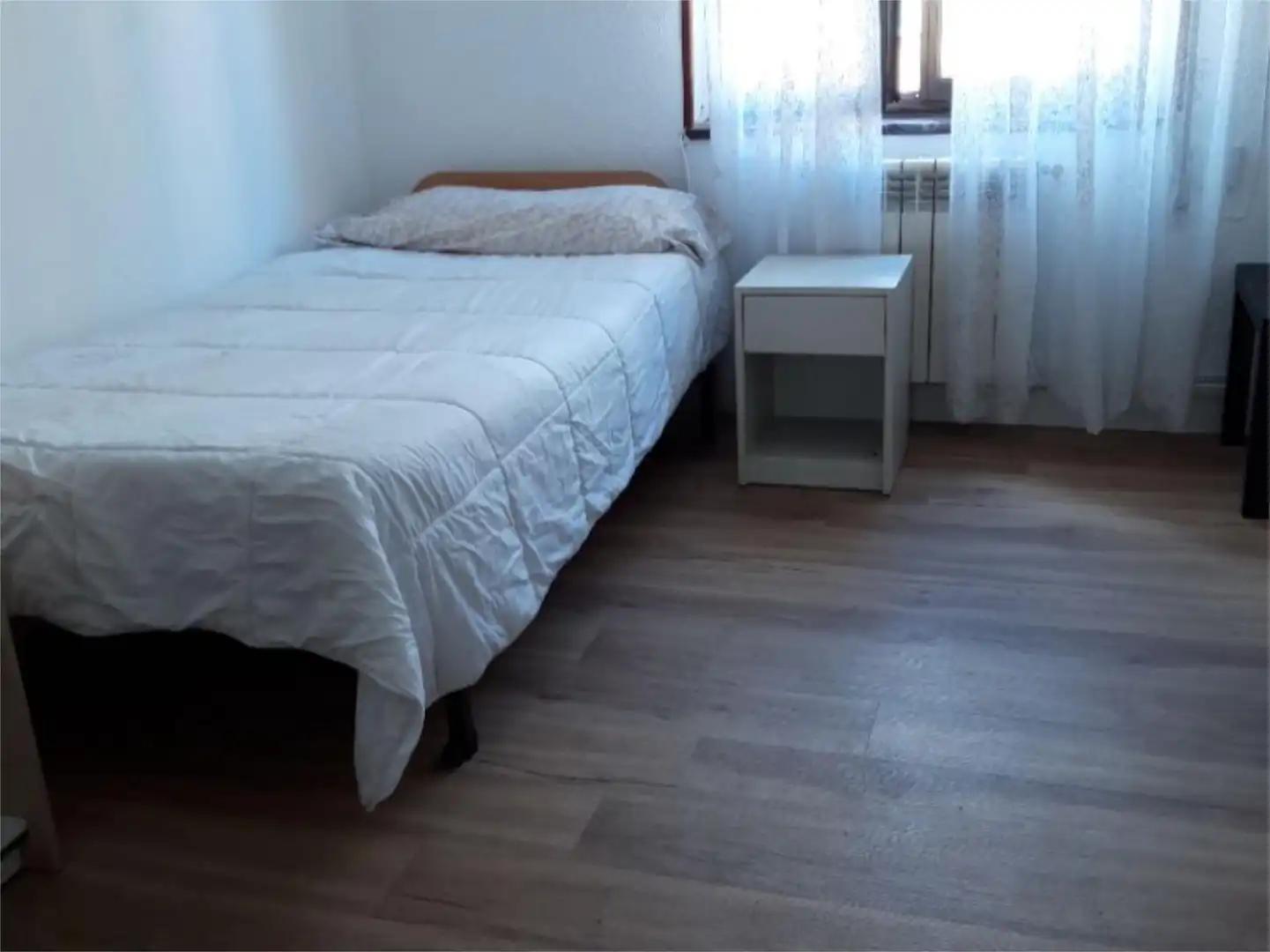 Zimmer in Avenida de Don Marcelo Celayeta, 28, Rochapea Schlafzimmer von Wohnung zur untervermieten in Pamplona / Iruña mit Heizung, Parkett und Terrasse