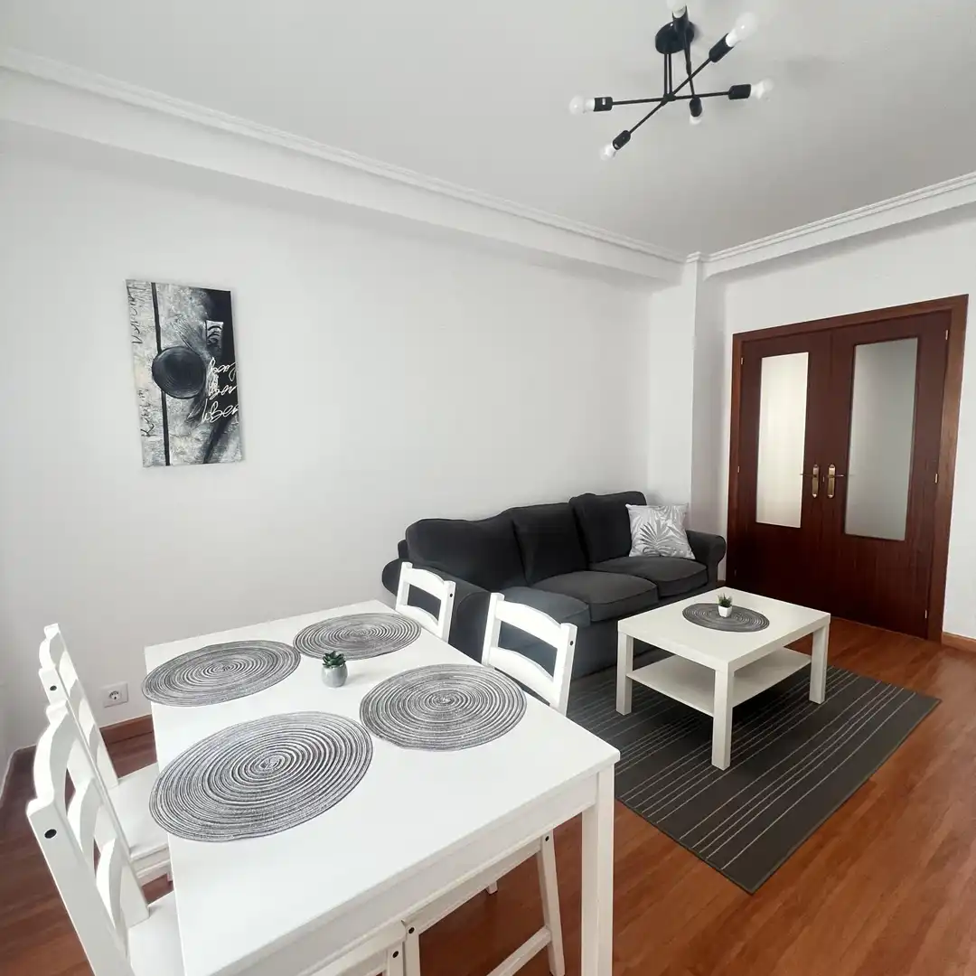 Flat for rent in Estrada de Castela, 64, Zona Ultramar Living room of Flat for rent in Ferrol with Heating, Parquet flooring and Furnished