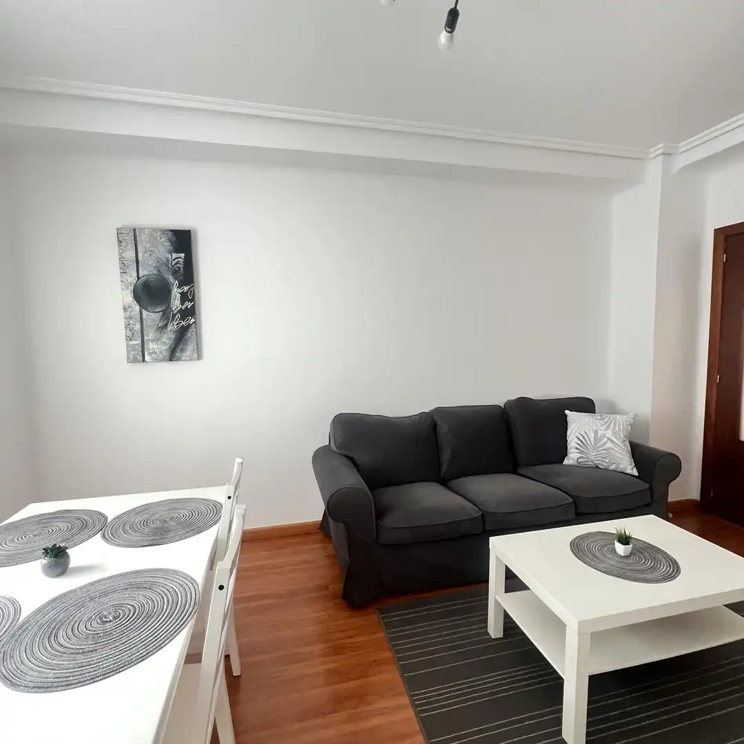Flat for rent in Estrada de Castela, 64, Zona Ultramar Living room of Flat for rent in Ferrol with Heating, Parquet flooring and Furnished