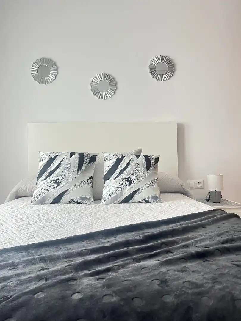 Flat for rent in Estrada de Castela, 64, Zona Ultramar Bedroom of Flat for rent in Ferrol with Heating, Parquet flooring and Furnished