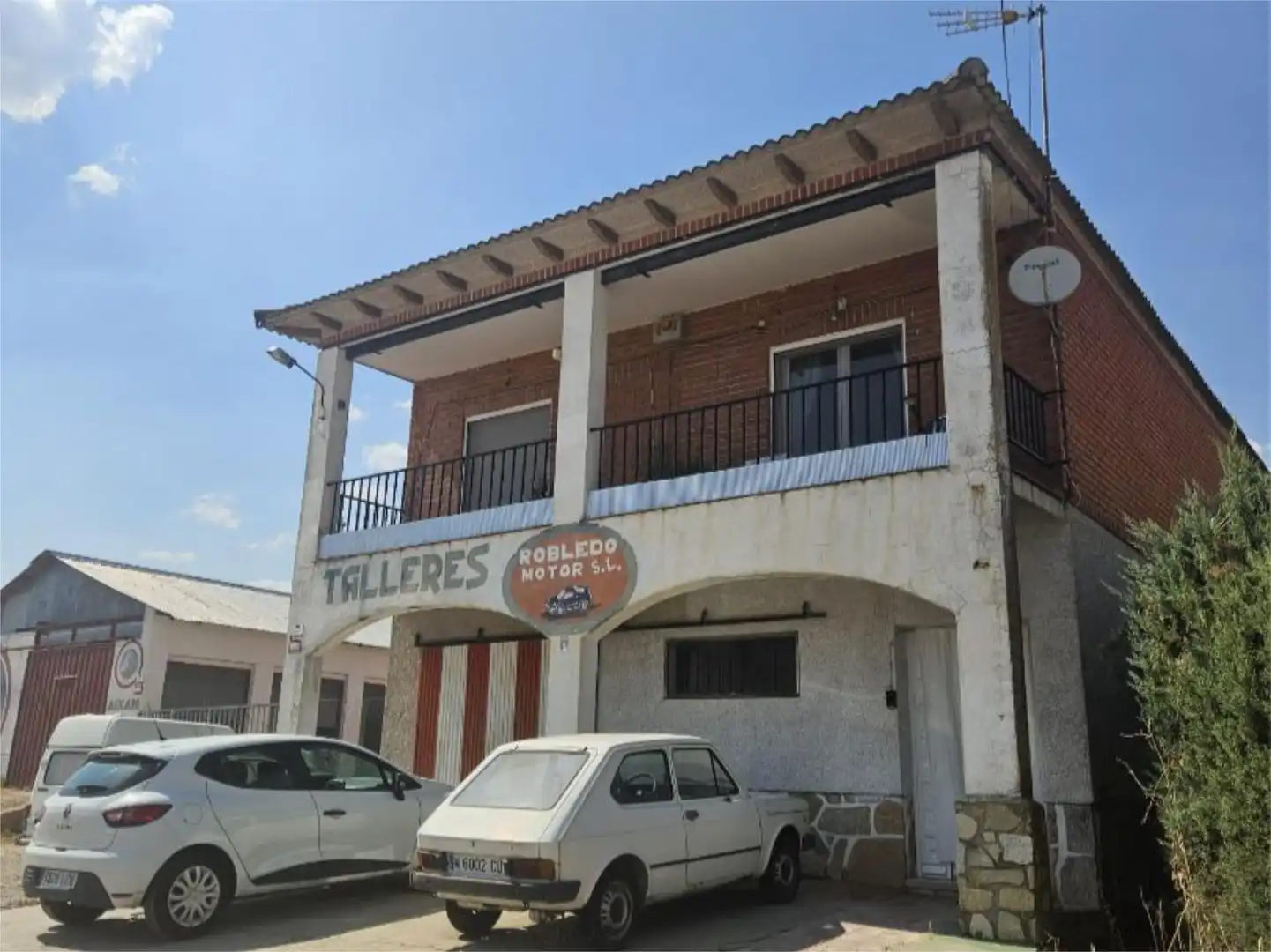 Vista exterior de Casa o xalet en venda en Almorox amb Aire condicionat i Terrassa