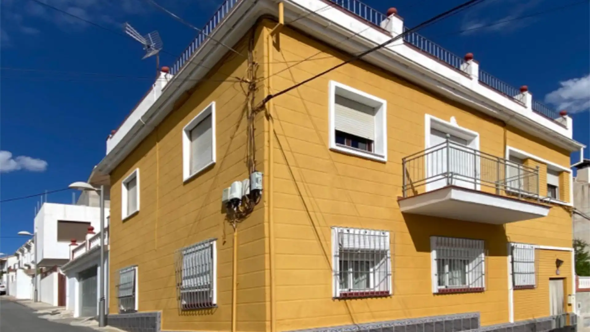 Vista exterior de Finca rústica en venta en Huétor Vega con Terraza y Balcón