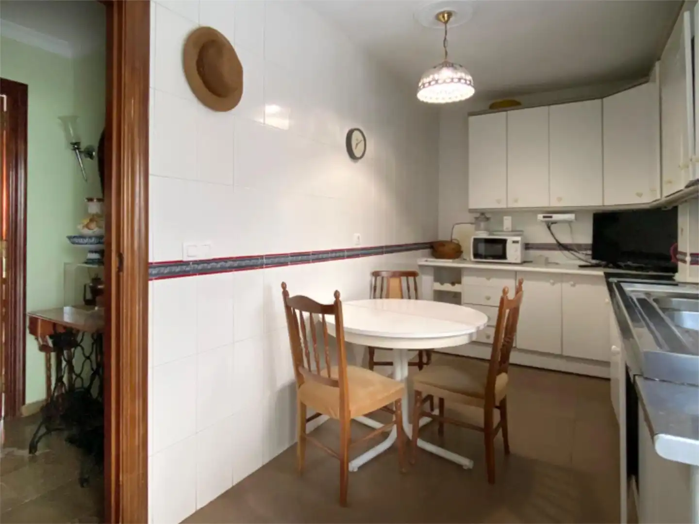 Finca rústica en venta en Calle Pintor Goya, 8, Huétor Vega Cocina de Finca rústica en venta en Huétor Vega con Calefacción, Jardín privado y Terraza
