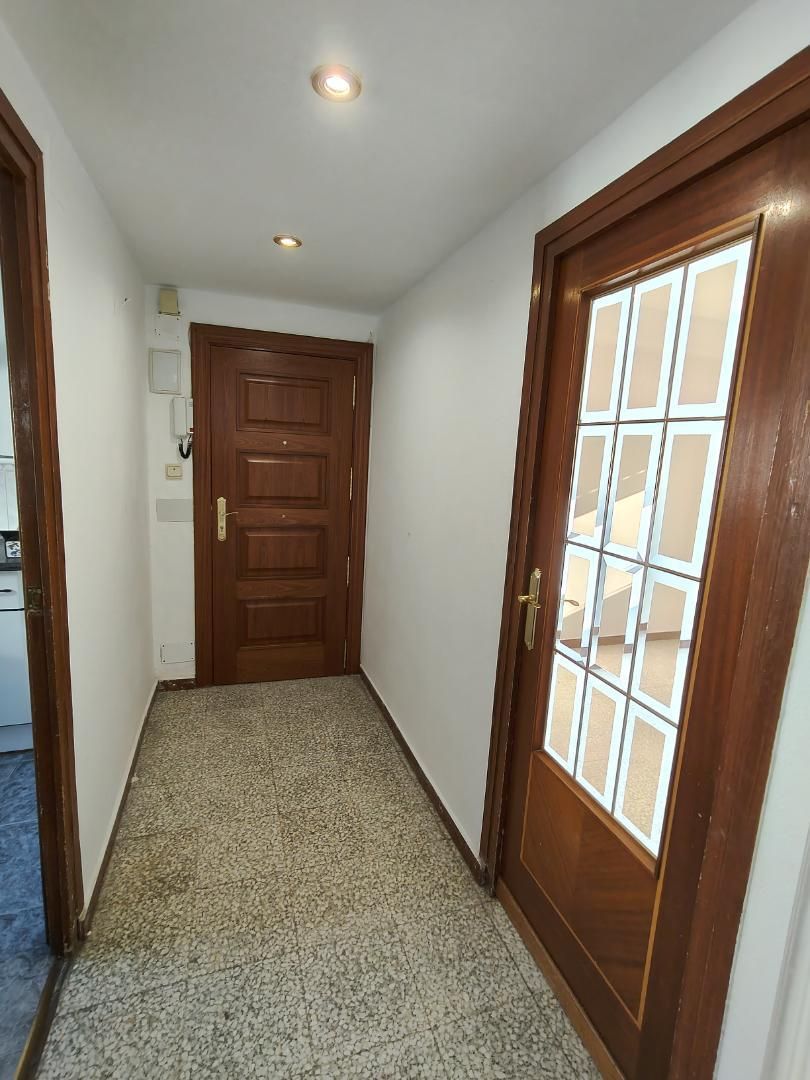 Wohnung zur Miete in Illueca mit Terrasse, Ofen und Waschmaschine