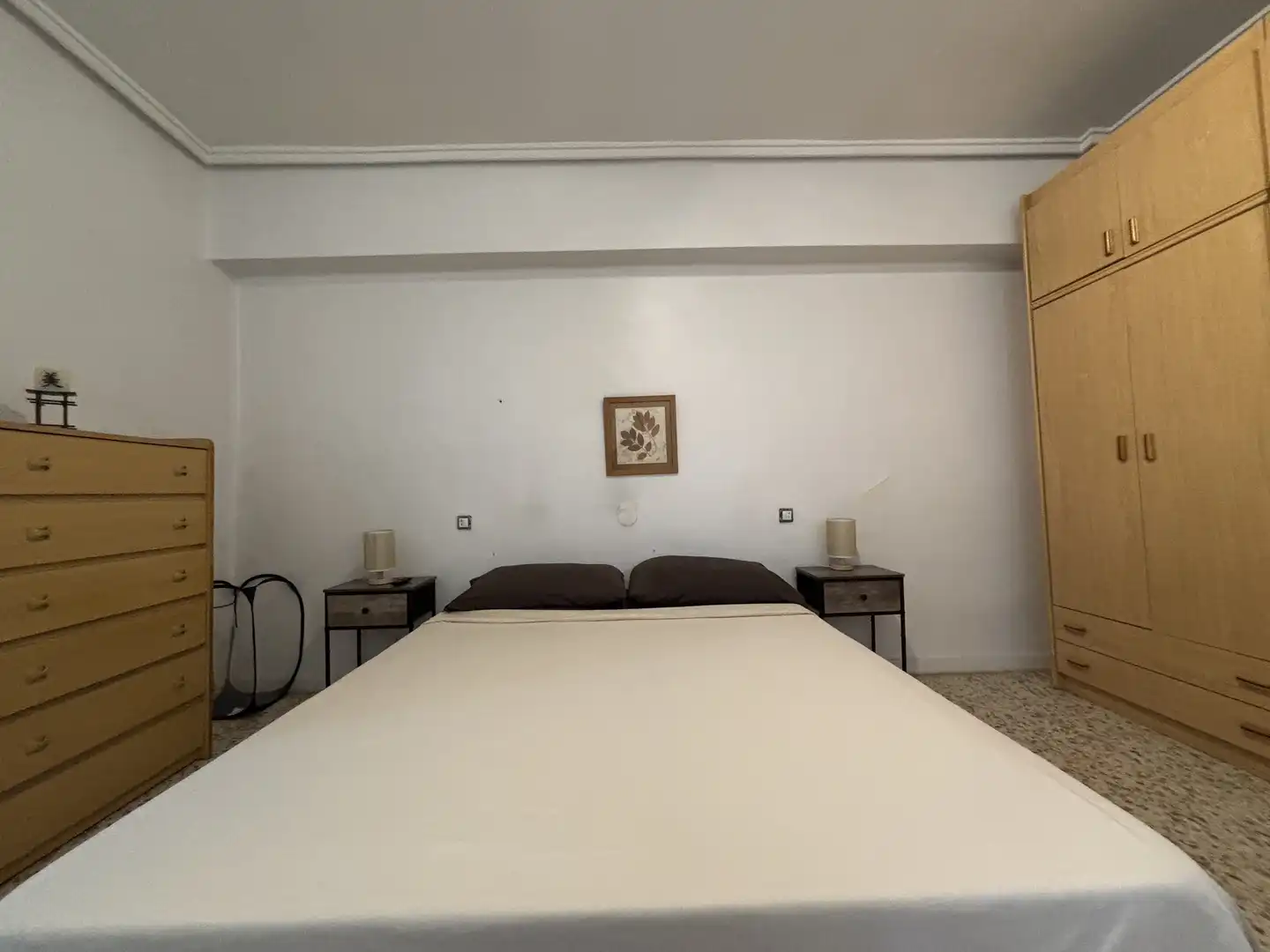 Schlafzimmer von Wohnung zur untervermieten in Valencia mit Klimaanlage, Heizung und Abstellraum