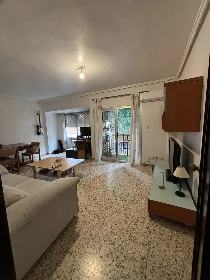 Wohnzimmer von Wohnung zur untervermieten in Valencia mit Klimaanlage, Heizung und Abstellraum