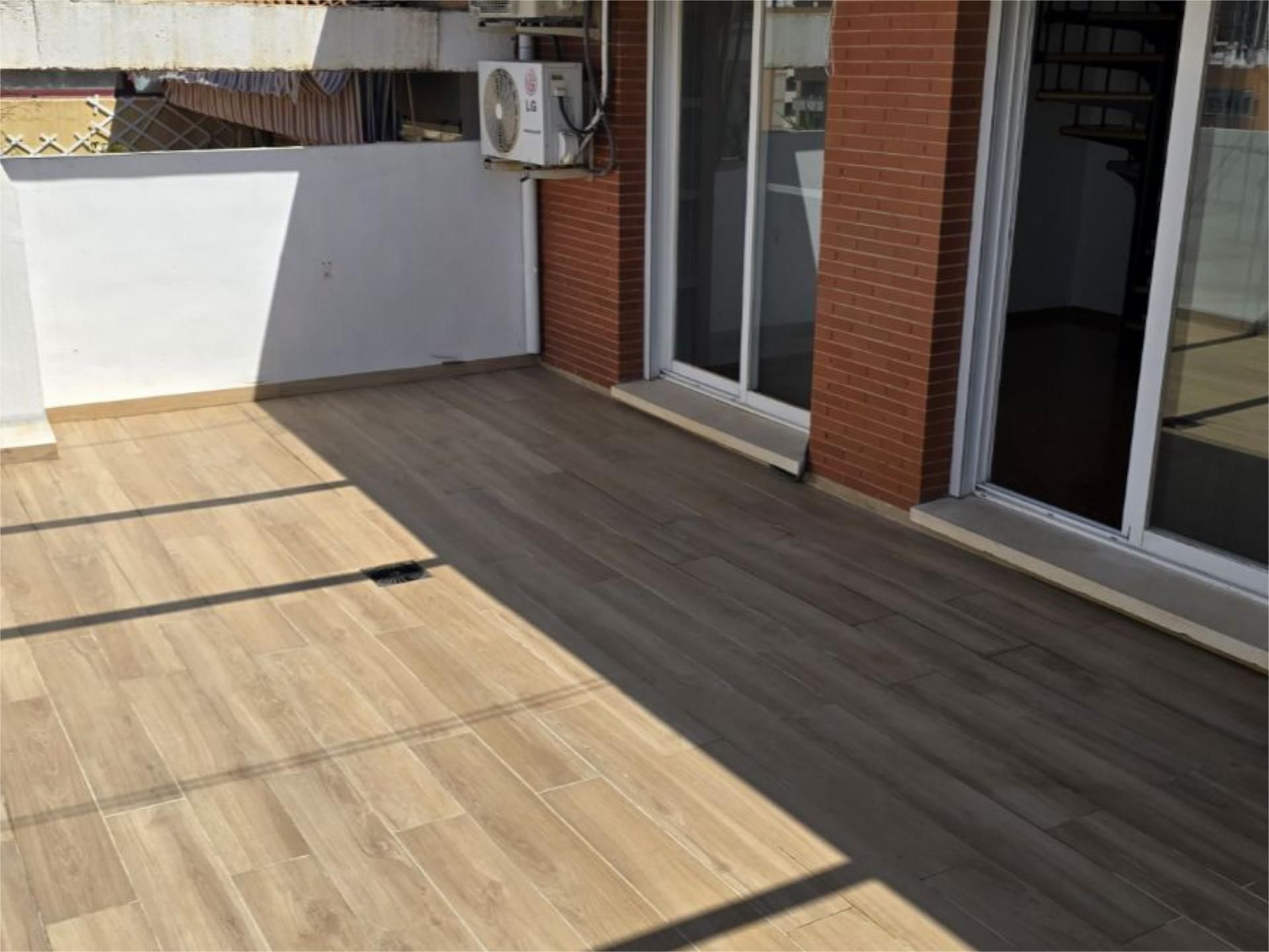 Attic for rent in Aiora