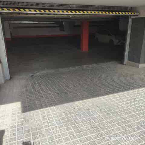 Garaje en Alquiler en Roses - Castellbell