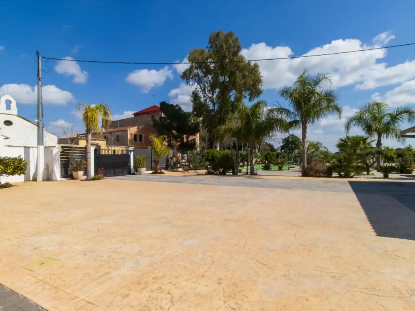 Casa o chalet en venta en Calle Independencia, 7, Alcantarilla Vista exterior de Casa o chalet en venta en Alcantarilla con Aire acondicionado, Calefacción y Jardín privado