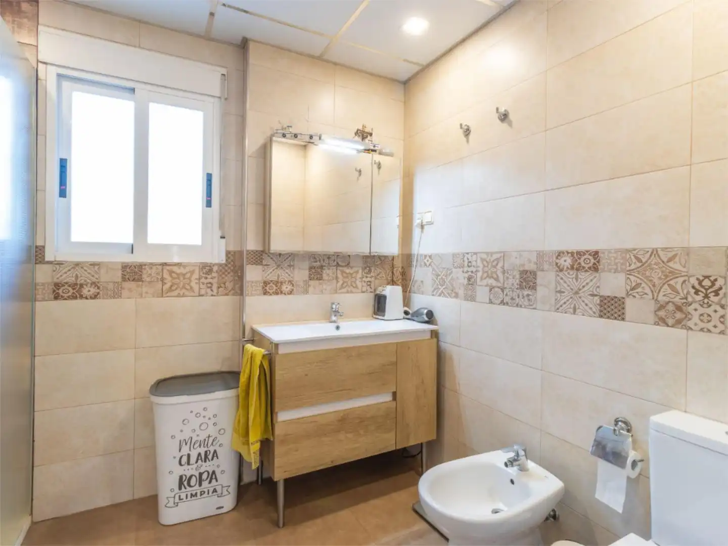 Casa o chalet en venta en Calle Independencia, 7, Alcantarilla Baño de Casa o chalet en venta en Alcantarilla con Aire acondicionado, Calefacción y Jardín privado