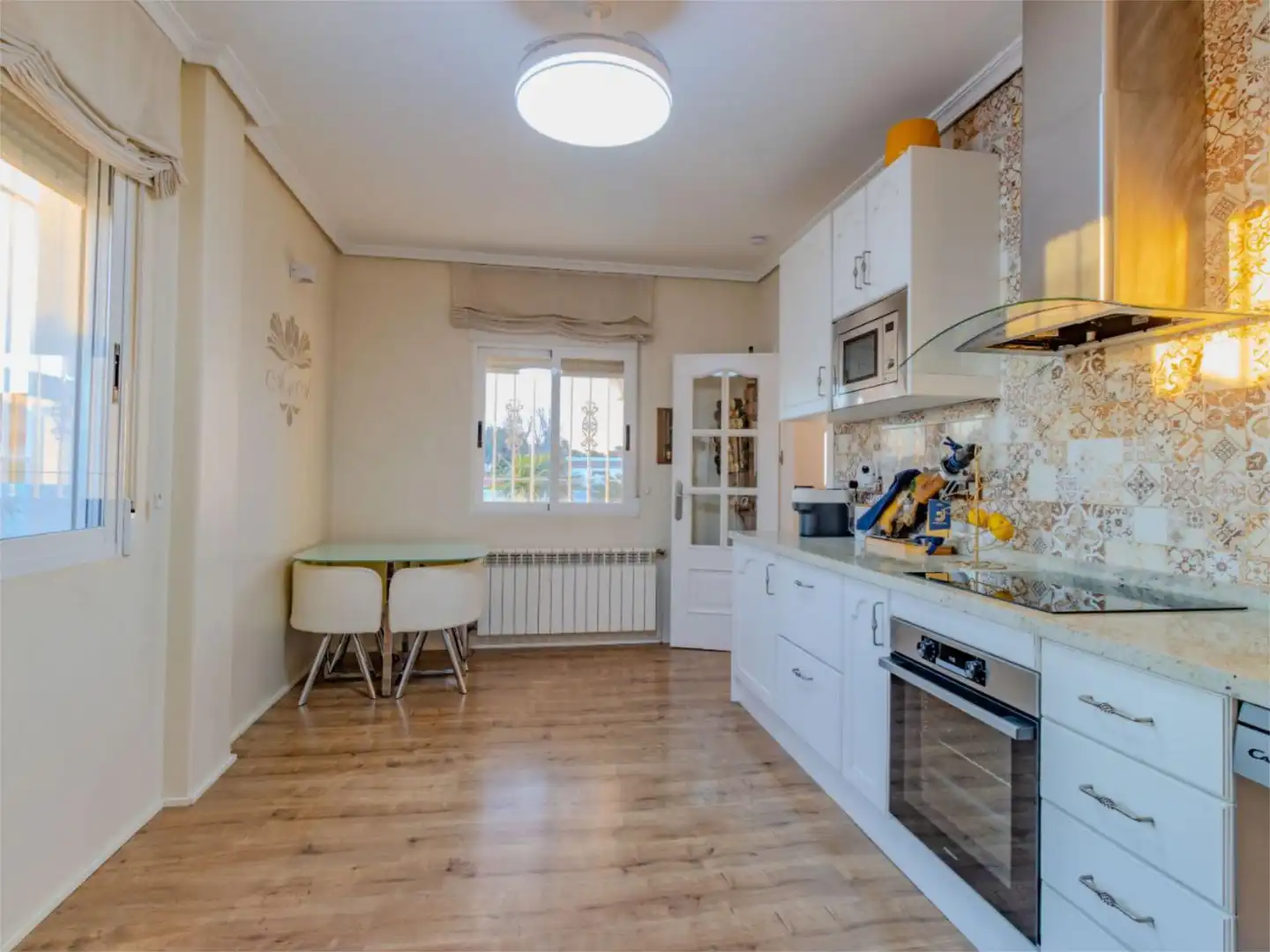 Casa o chalet en venta en Calle Independencia, 7, Alcantarilla Cocina de Casa o chalet en venta en Alcantarilla con Aire acondicionado, Calefacción y Jardín privado