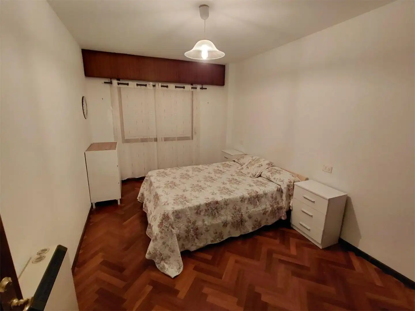 Piso en venta en Rúa Celso Emilio Ferreiro, 6, Mera - Serantes Habitación de Piso en venta en Oleiros con Calefacción, Parquet y Trastero