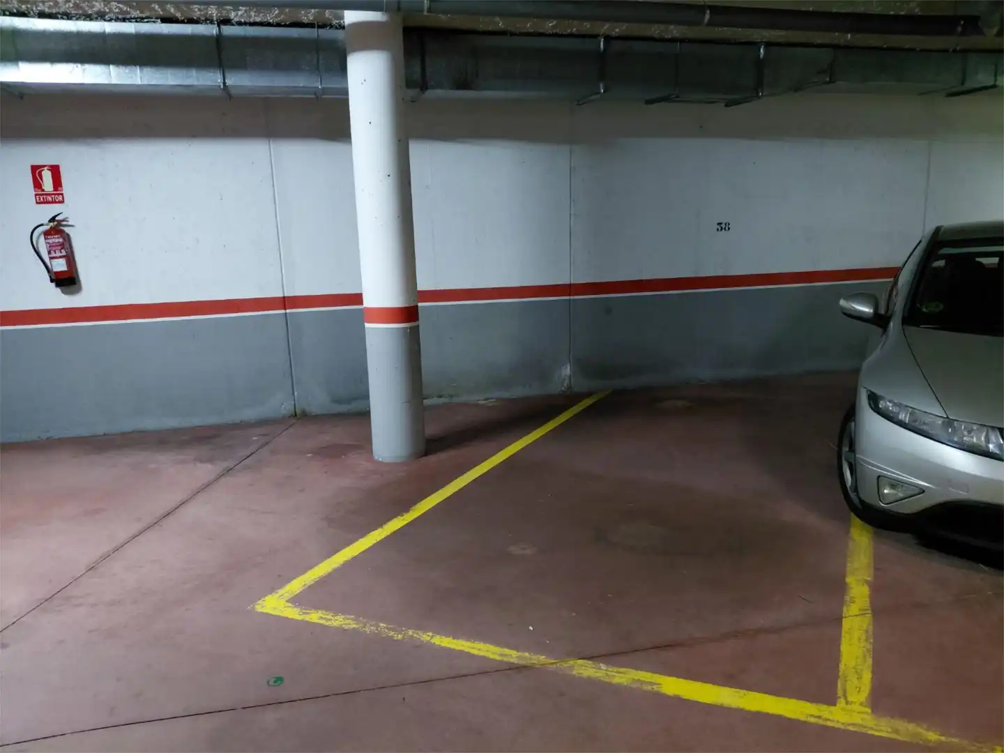 Piso en venta en Rúa Celso Emilio Ferreiro, 6, Mera - Serantes Parking de Piso en venta en Oleiros con Calefacción, Parquet y Trastero