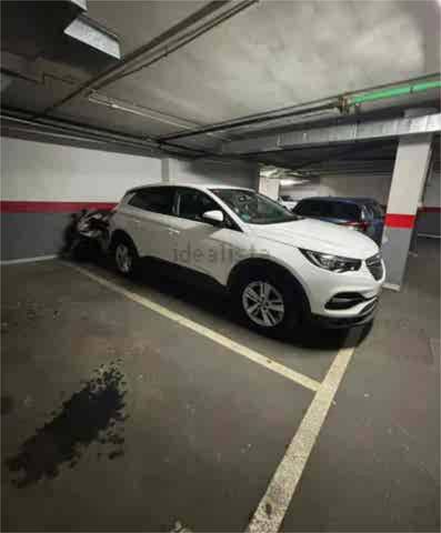 Garaje en Alquiler en Casco Histórico de Vallecas