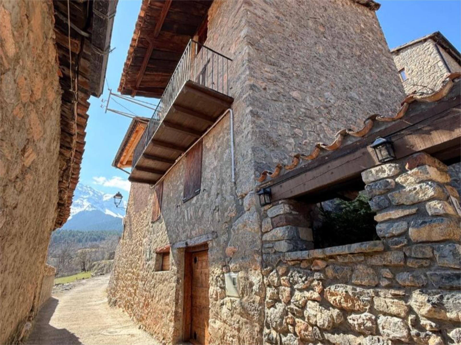 Außenansicht von Haus oder Chalet zur Miete in Cava mit Heizung, Parkett und Terrasse