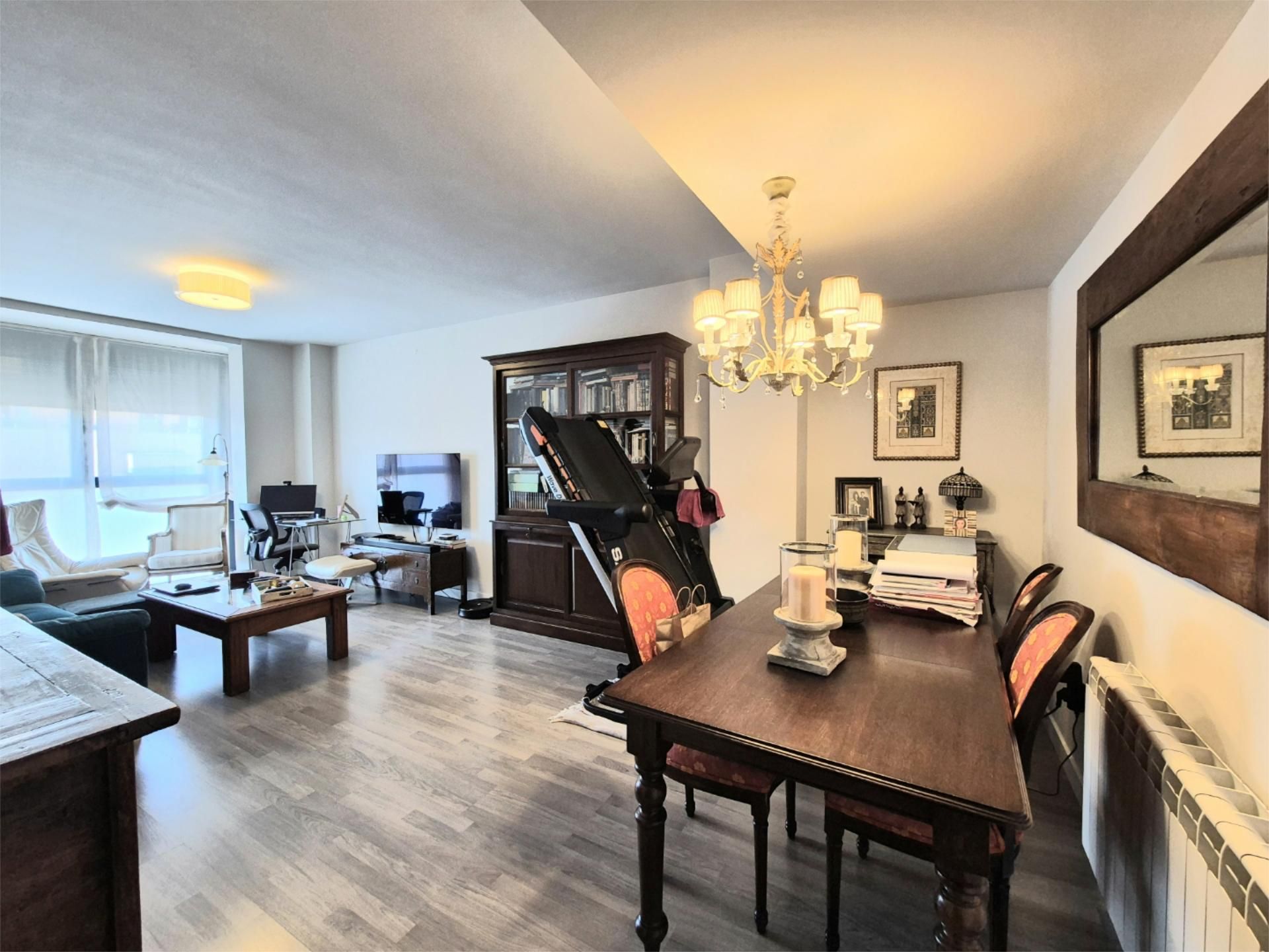 Menjador de Pis en venda en  Madrid Capital amb Aire condicionat, Calefacció i Traster