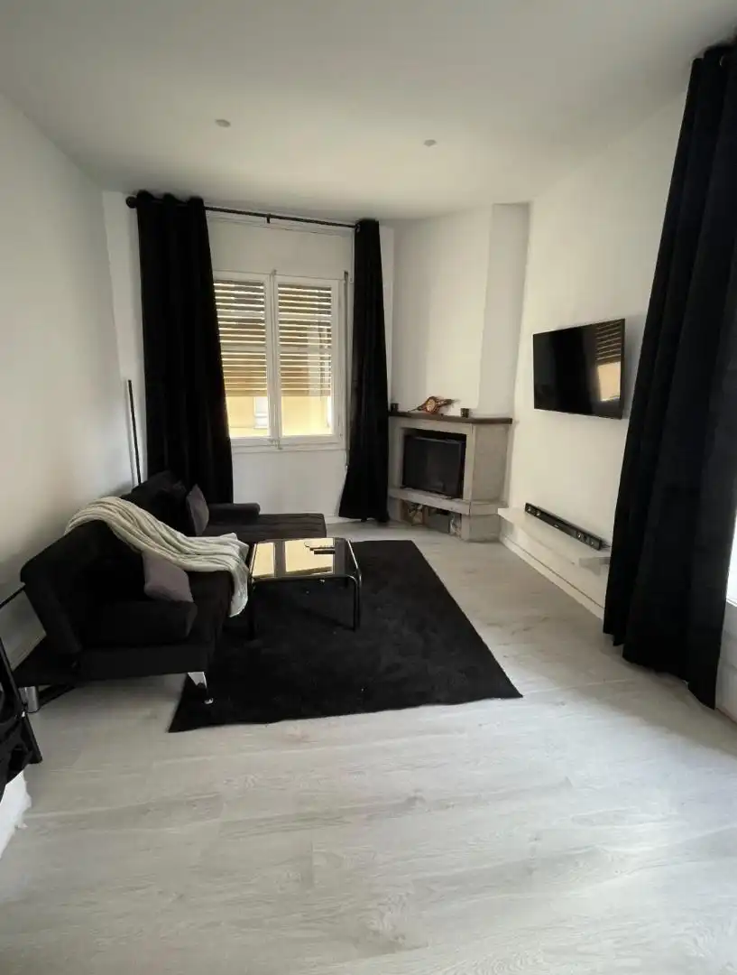 Wohnzimmer von Wohnung zum Verkauf in Salt