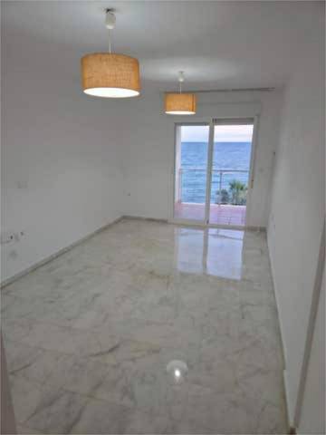 Piso en Alquiler en La Mamola