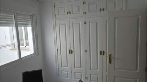 Foto 3 de Piso de alquiler en La Mamola, Polopos