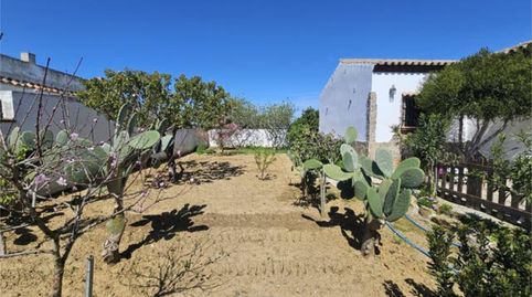 Foto 2 de Casa adosada en venta en Los Franceses – La Vega, Chiclana de la Frontera