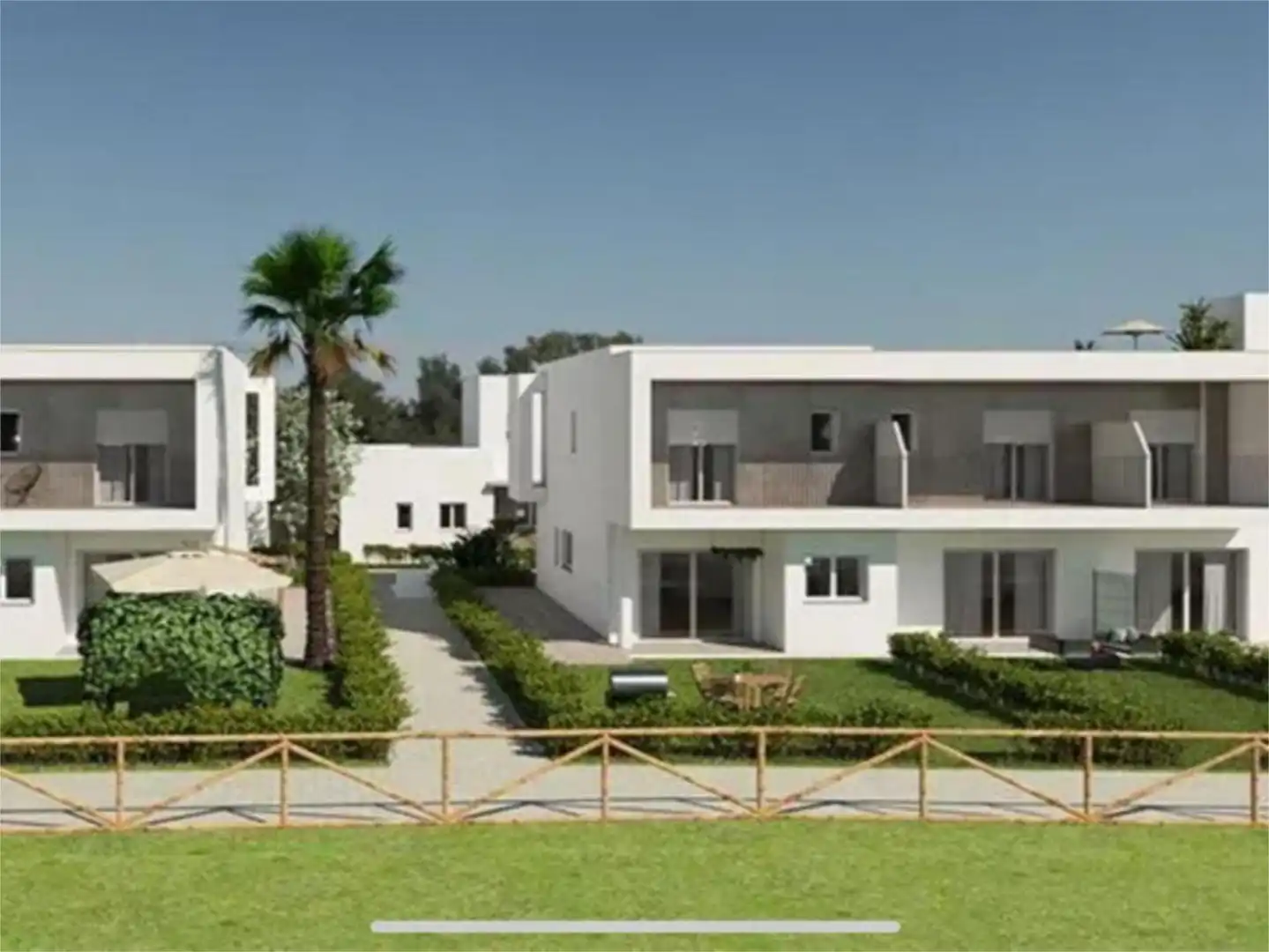Wohnung zum Verkauf in Puerto Real mit Klimaanlage, Heizung und Privatgarten