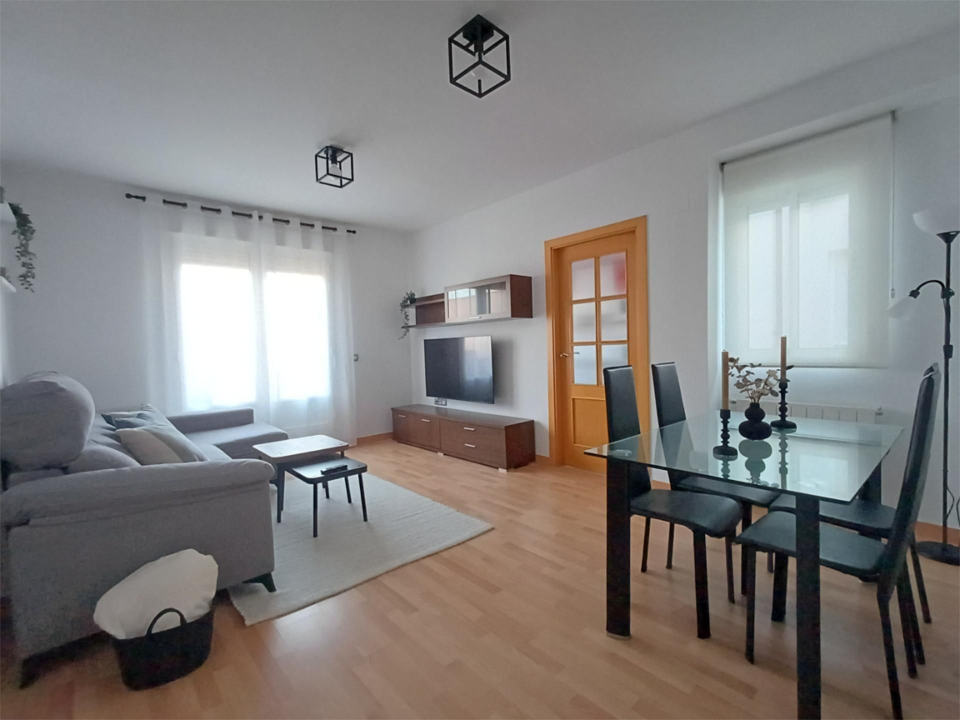 Sala d'estar de Àtic de lloguer en Don Benito amb Aire condicionat, Calefacció i Terrassa