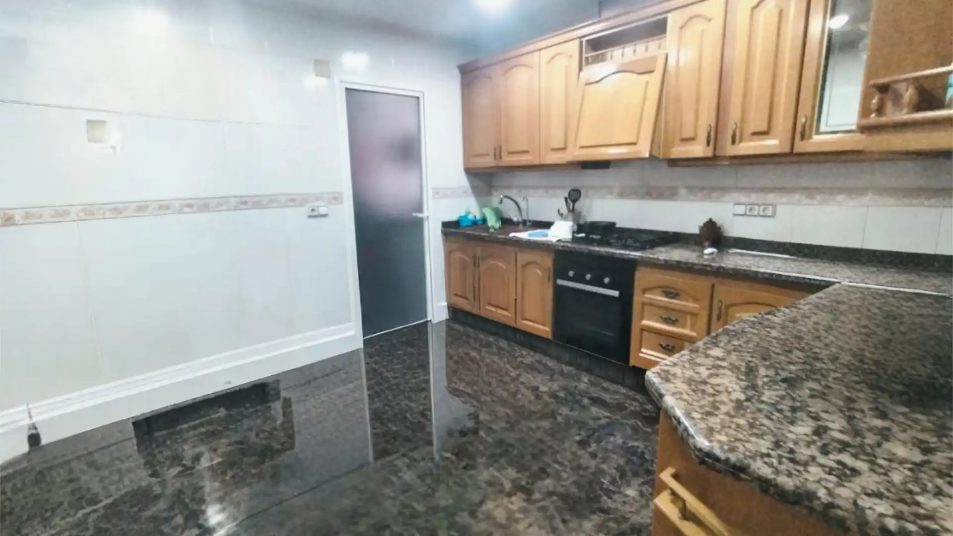 Kitchen of Flat for sale in Elche / Elx  with Air Conditioner, Heating and Furnished